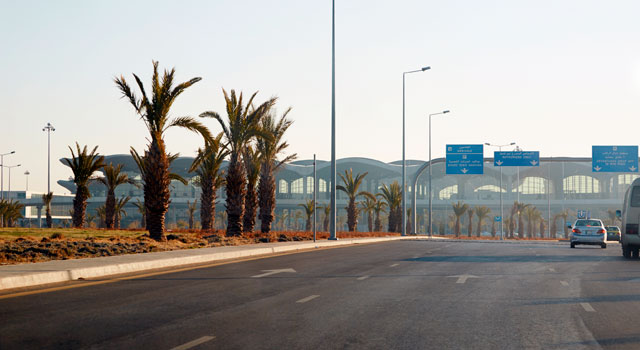 queen alia airport flights today